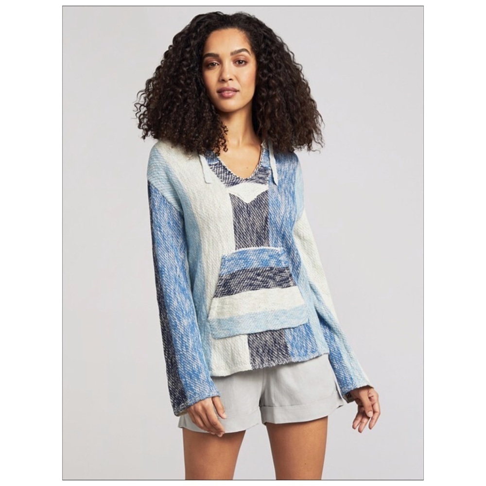 Faherty  Baja Beach Poncho Hoodie Organic Cotton Blue Sky X-Large NWT